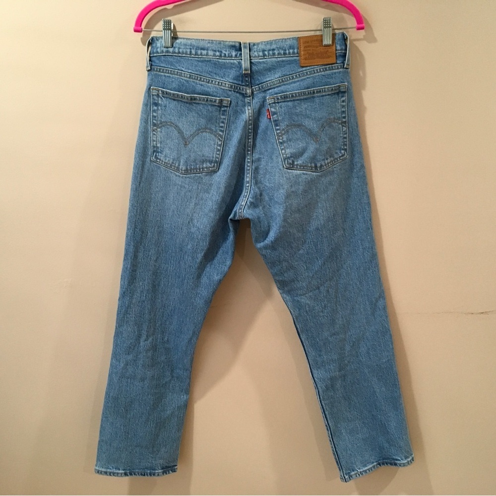 Levi's jeans Premium Womens W28 Wedgie Straight Leg Crop Denim Blue Button-fly - Picture 3 of 8